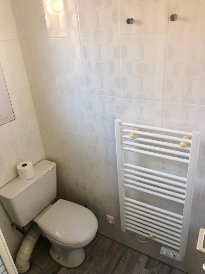 Appartement Duplex Lumineux Idealement Situe Ares Esterno foto