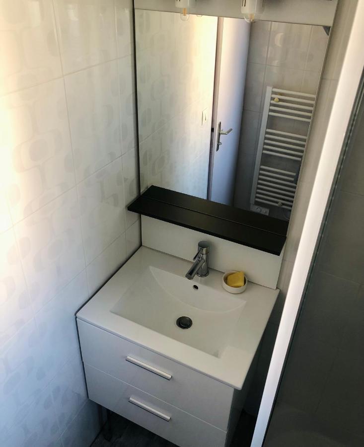 Appartement Duplex Lumineux Idealement Situe Ares Esterno foto